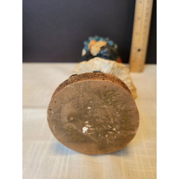 Hand-Painted Resin Santa Figurine W/ Tree & Toys Representative of 1890 Spain 8" - Picture 6 of 8